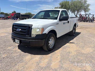 2010 Ford F-150 XL 4x4 Pickup
