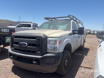 2012 Ford F-250 XL 4x4 Extended Cab Utility Truck (Inoperable)