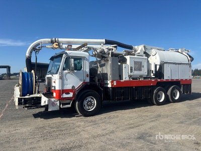 VacCon V309LHAEZ on 2009 Peterbilt 320 6x4 Combination Cureur d'égout monté sur camion