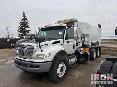 2015 International 7400 6x4 Side Loader Camión recolector de residuos (Inoperable)
