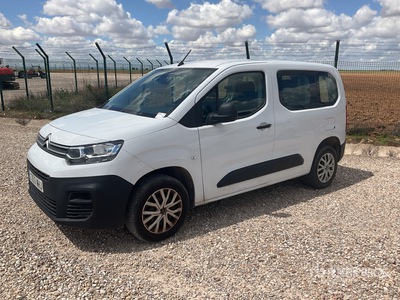 2023 Citroen Berlingo 5 Fourgonnette de passagers