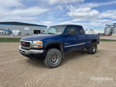 2003 GMC 2500 4x4 Pickup