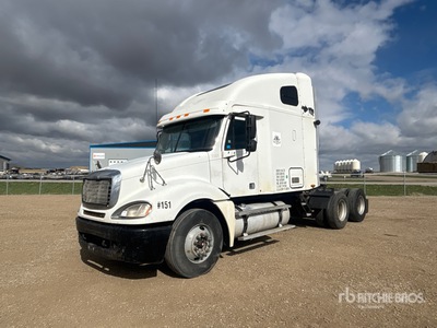 2005 Freightliner Columbia 120 6x4 3- Achs Sattelzugmaschine mit Schlafkabine