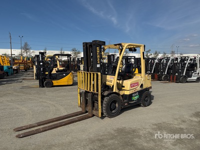 2016 Hyster H60FT 5530 lb Pneumatic Tire Forklift