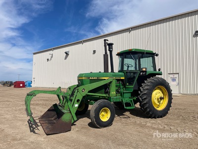 1982 John Deere 4440 Hinterradtraktor