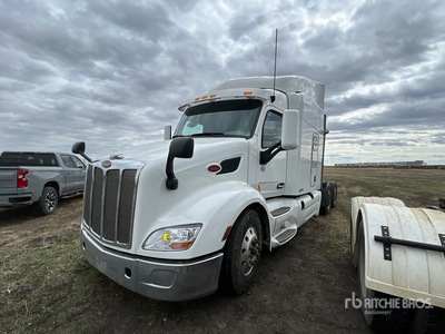 2019 Peterbilt 579 6x4 T/A Sleeper Truck Tractor