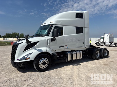 2026 Volvo VNL860 6x4 T/A Sleeper Truck Tractor