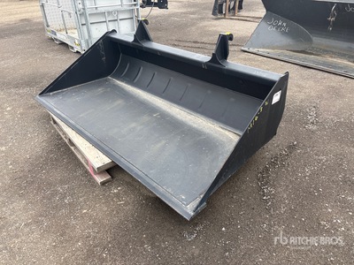 ALO Heavy Duty Grading 85 in Ag Tractor Bucket