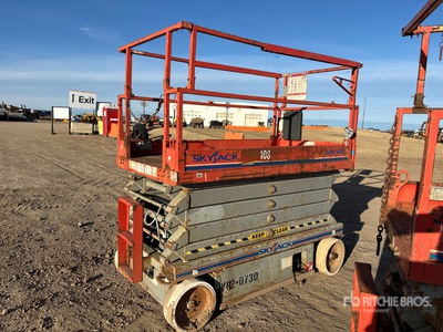 2010 Skyjack SJIII4632 Electric Scissor Lift