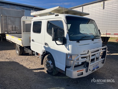2011 Mitsubishi Fuso Canter 815 4x2 Crew Cab Flatbed Truck