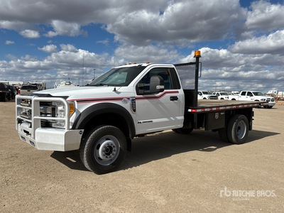 2017 Ford F-550 XLT Super Duty XLT 4x4 Camión Caja Abierta
