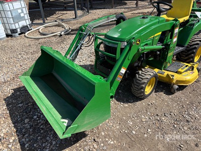 John Deere 200CX 54 in Traktorfrontlader