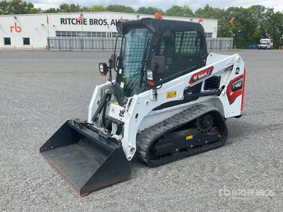 2023 Bobcat T450 Compact Track Loader