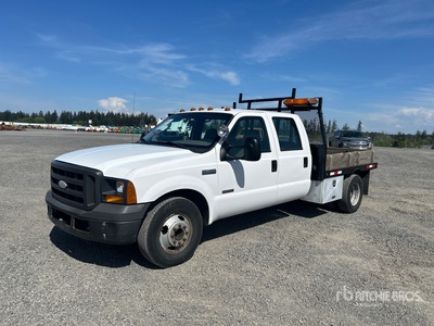 2005 Ford F-350 XL 4x2 Crew Cab Pritsche-Lkw