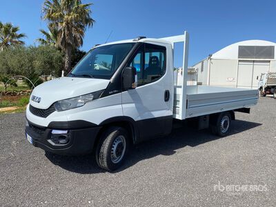2016 Iveco Daily Flatbed Truck