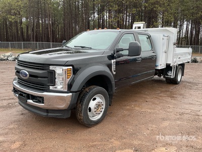 2018 Ford F-550 XL 4x4 Crew Cab Dump Truck