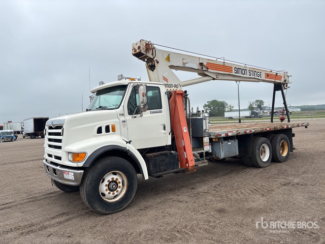 Simon-Ro TC-3067 19000 lb Straight Boom on 1997 Ford LT8501 6x4 Boom Truck