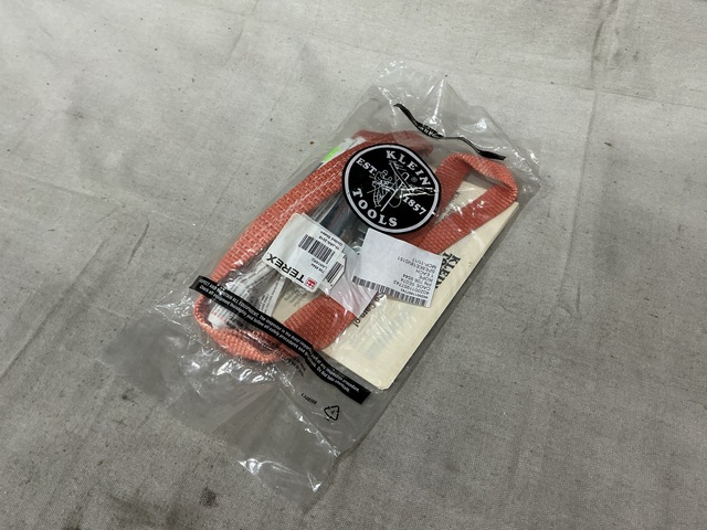 (16) Klein Tools Pole Slings