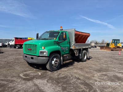 2008 GMC C7500 4x2 Spreader Truck