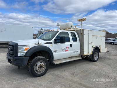 2015 Ford F-550 XL 4x4 Extended Cab Service Truck