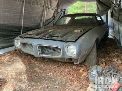 1971 Pontiac Firebird Classic Car (Inoperable)