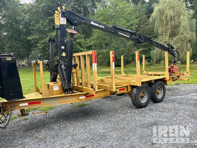 2006 Pine Hill Trailer Mounted Short Wood Trailer Mounted Log Loader