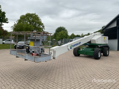 2003 Aichi SP 21 A 4WD Diesel Telescopische hoogwerker