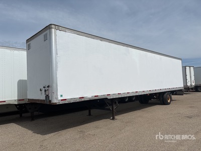 2011 Vanguard VIP4000 45 ft x 102 in S/A Remolque de furgoneta