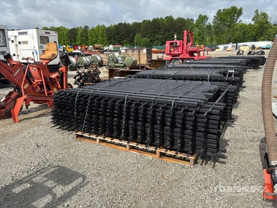 Quantity of (6) Pallets of 6 ft x 10 ft Fencing
