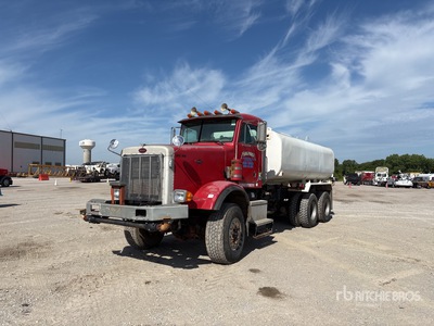 1998 Peterbilt 357 4000 gal 6x6 Water Truck