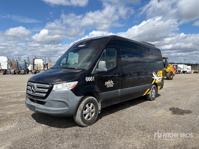 2019 Mercedes-Benz Sprinter 2500 Passenger Van