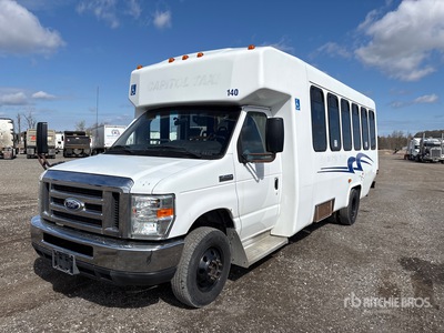 2014 Ford E-450 Econoline 4x2 16-Seat Mini 4x2 Wheel Chair Accessible Bus