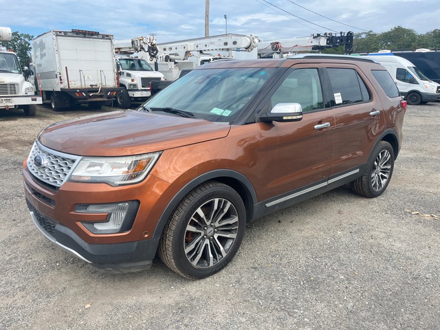 2017 Ford Explorer Platinum 4WD SUV 2017 Ford Explorer Platinum 4WD SUV