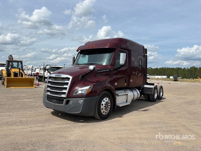 2020 Freightliner Cascadia 126 6x4 T/A Sleeper Truck Tractor