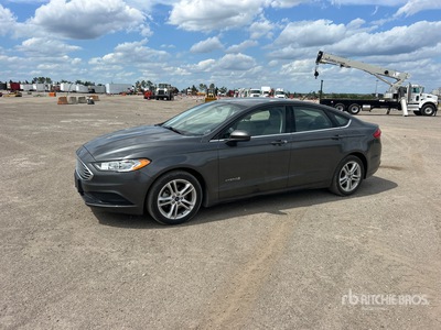 2018 Ford Fusion SE Hybrid Automobile