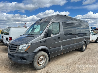 2016 Mercedes-Benz Sprinter 2500 11 Passenger Van (Inoperable)