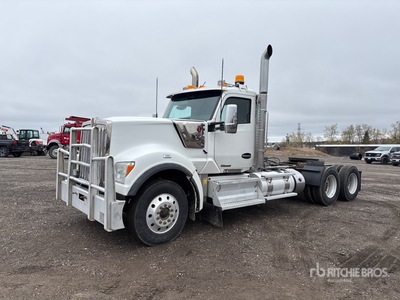 2020 Kenworth W990 6x4 T/A Day Cab Truck Tractor
