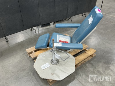 United Metal Fabricators 8675 Examination Chair