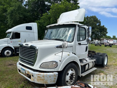 2013 Freightliner M2112 4x2 S/A Day Cab Truck Tractor