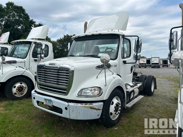 2015 FREIGHTLINER 2015