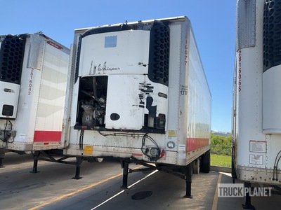 2016 Utility VS1RA 28 ft x 102 in S/A Multi -Temp Refrigerated Trailer