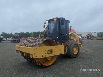 2015 Cat CS54B Smooth Drum Compactor