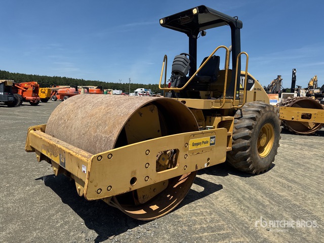 2008 Cat CS54 Smooth Drum Compactor