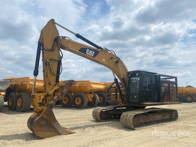 2017 Cat 326F L Excavadora de Cadenas
