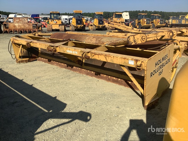 Holmes Rollarblade 16F 16 ft Land Roller