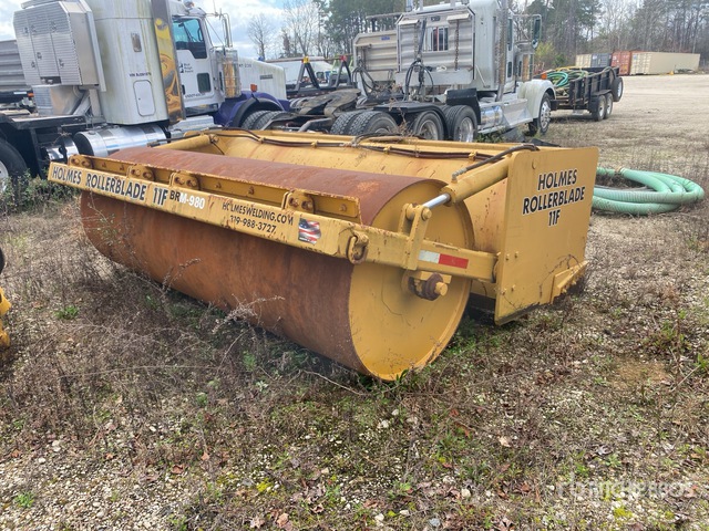 Holmes Rollarblade 16F Land Roller