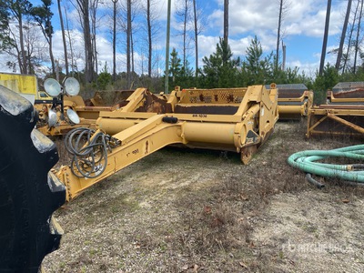 2014 John Deere 1810E Pull Scraper
