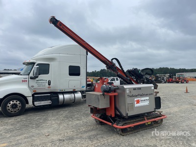 Gayk HRE 1000 Tracked Pile Driver