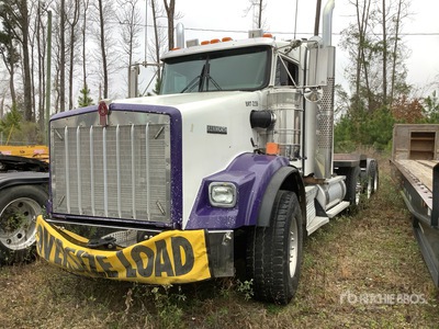 2011 Kenworth T800 8x4 Heavy Haul Tri/A Sleeper Truck Tractor