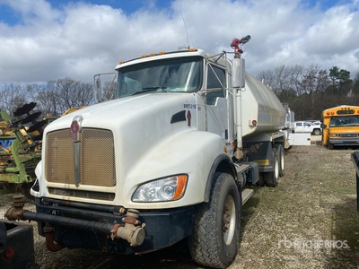 2015 Kenworth T400 6x4 Water Truck